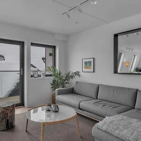 Northstay - Skyline L Penthouse L Center 아파트