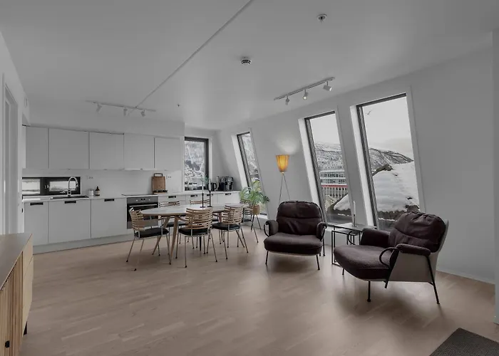 Northstay - Skyline L Penthouse L Center * 特罗姆瑟